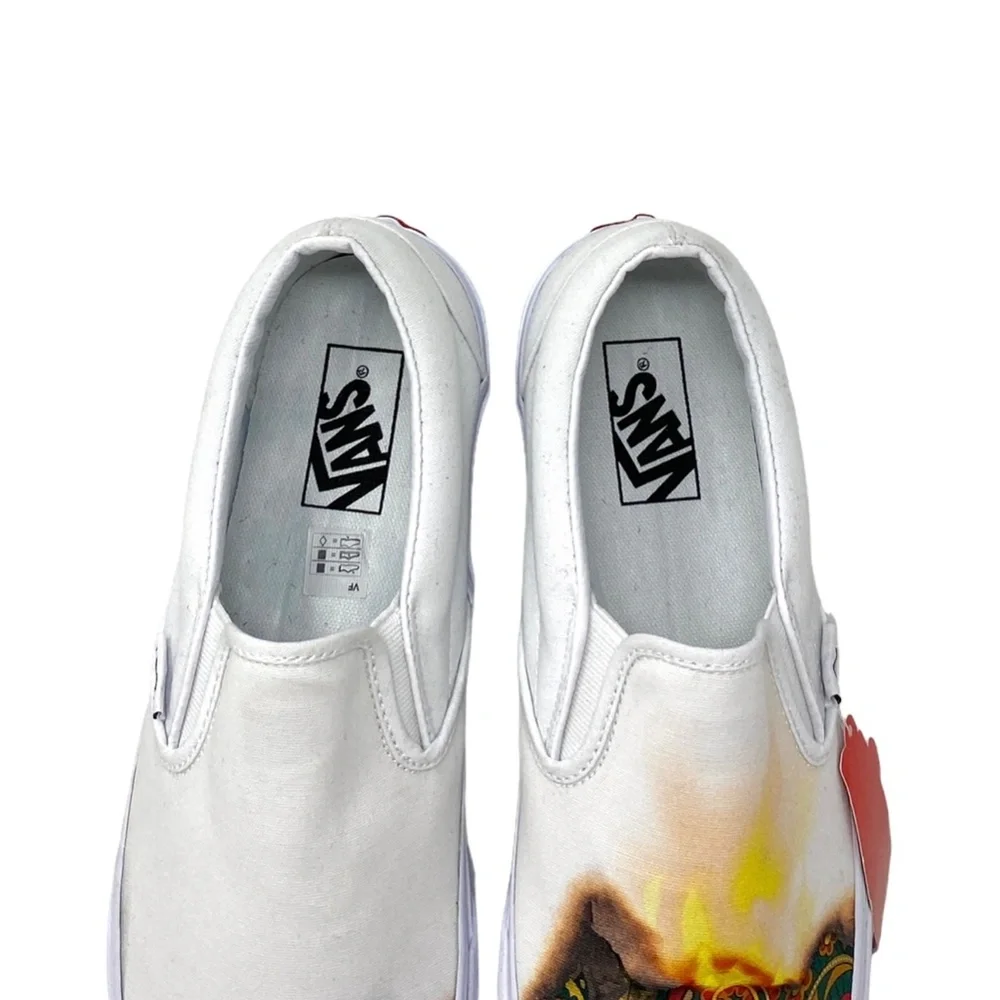 VANS Classic Slip On Shoes Low Top White Women Canvas Sneakers Skate VN000XG8AZQ